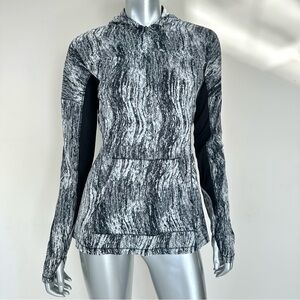 Lululemon Athletica women long sleeve top size 6